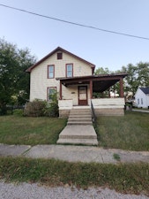 Lawrenceville Home, IL Real Estate Listing